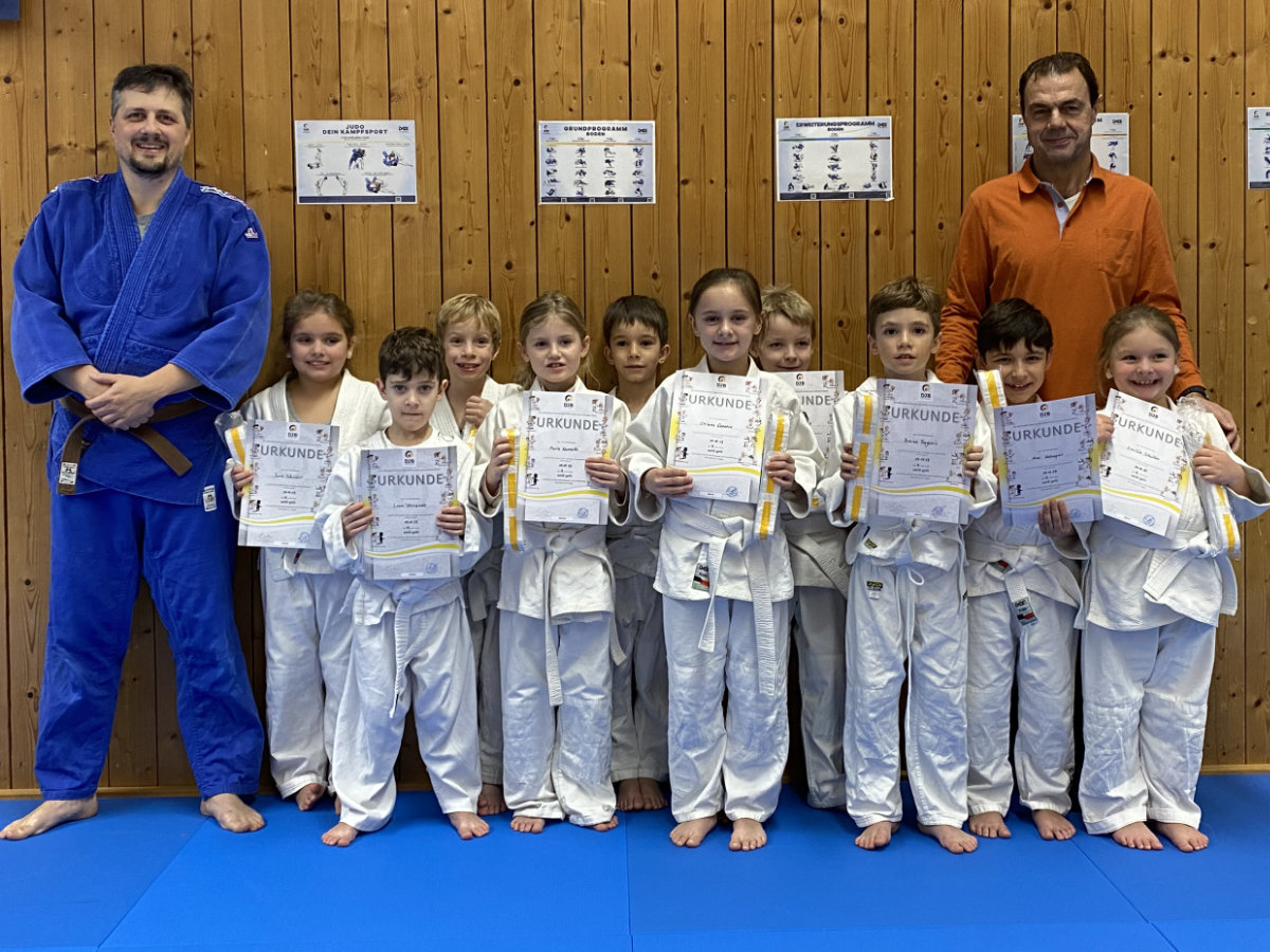 2023 12 14 Kyu Pruefung Spielwiese web